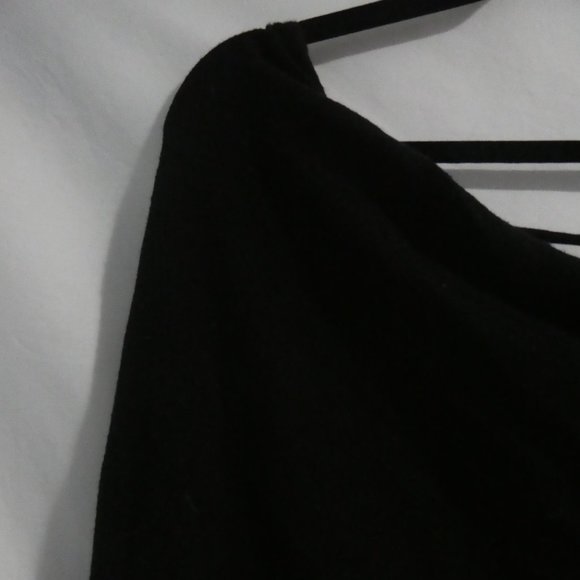 REITMANS | large | Sheer Black Knit Poncho / Shawl With Sleeves | GUC - Picture 3 of 16